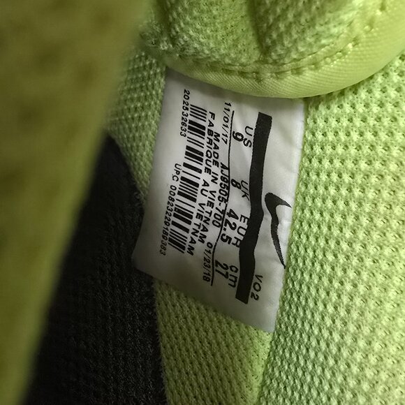 Nike Air Force 1 '07 LV8 UV Volt size 9 Mens - Picture 16 of 16